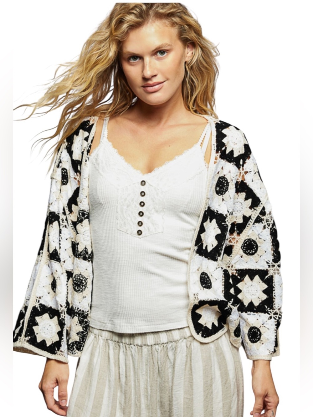 POL White Black Tan Granny Square Open Knit Long Sleeve Cardigan